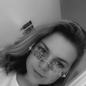 Meet your Posher, Rose